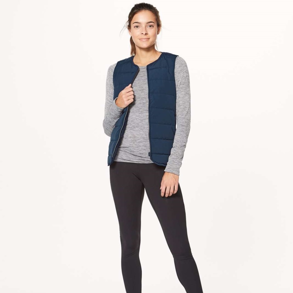 Lululemon Just Enough Puff Vest Inkwell SZ 8 - NWT